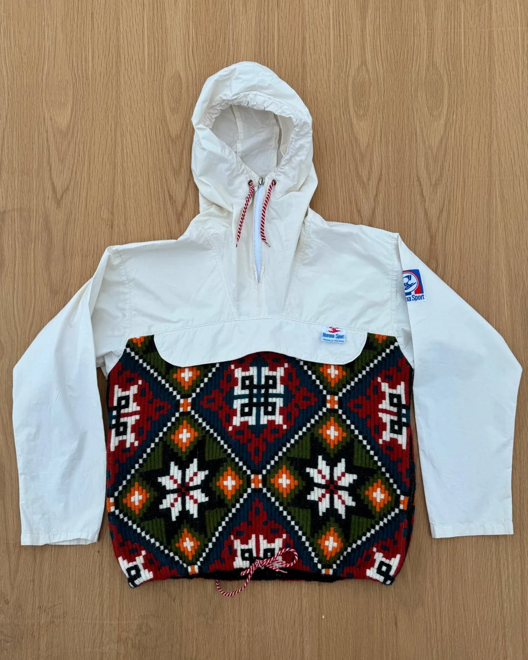 ジャケット・アウター 50s Profile Souvenir Patch Nylon Anorak 50s Profile Souvenir Patch Nylon Anorak Vintage Expressly 65227